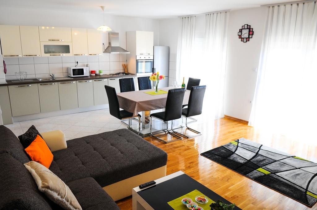 Apartments Rajic Split Exterior photo
